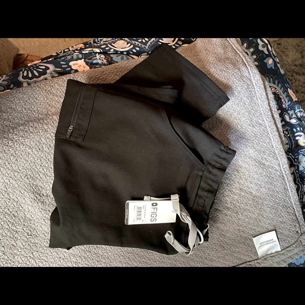 Figs Skinny Yola Pants L **new with tags**